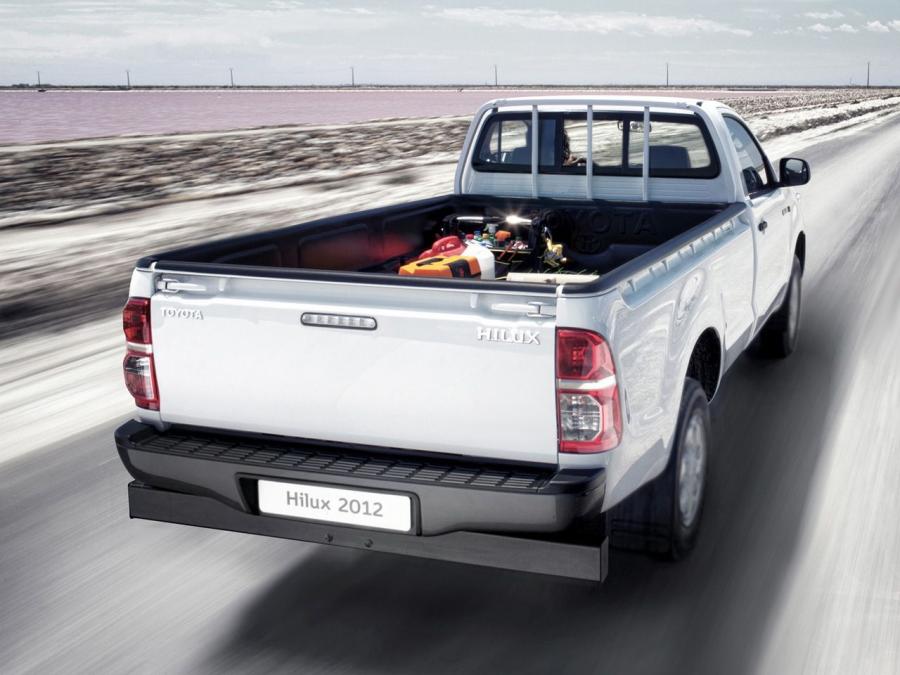  Toyota Hilux Regular Cab 2011 года  (фото 3 из 14)